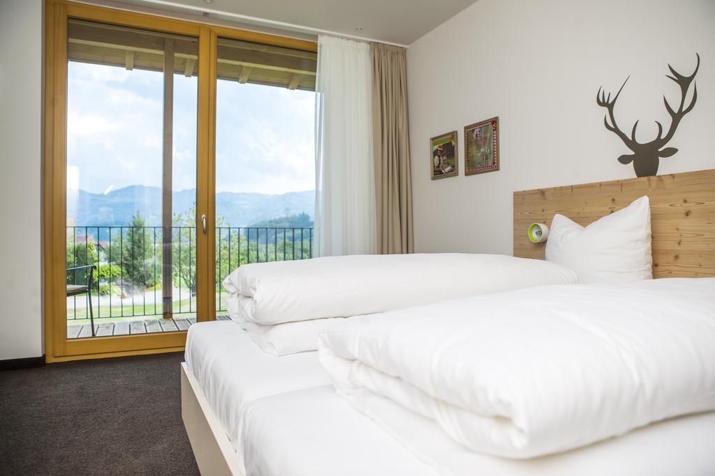 Hotel Die Alm Oberkirch  Bagian luar foto